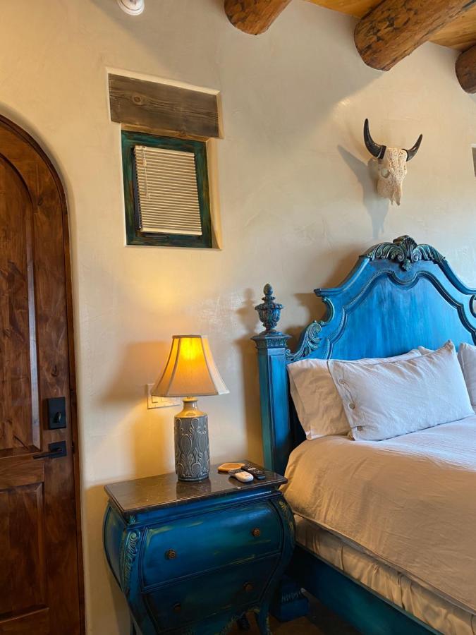 The Grand Hacienda Inn With Breakfast Abiquiu Eksteriør billede