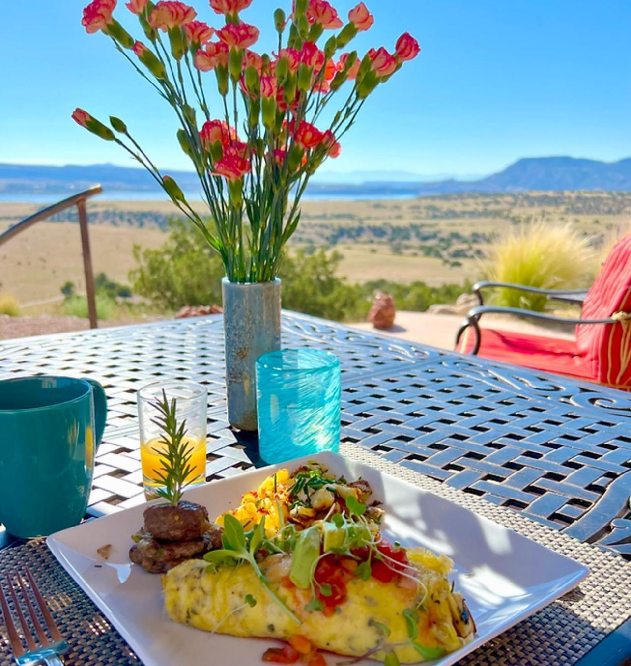 The Grand Hacienda Inn With Breakfast Abiquiu Eksteriør billede