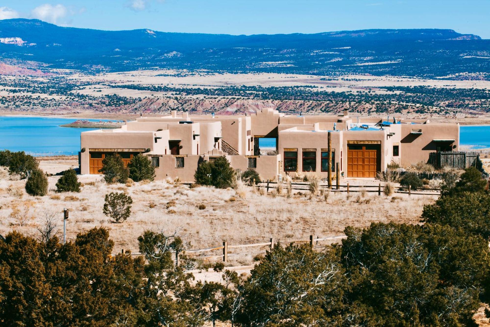 The Grand Hacienda Inn With Breakfast Abiquiu Eksteriør billede